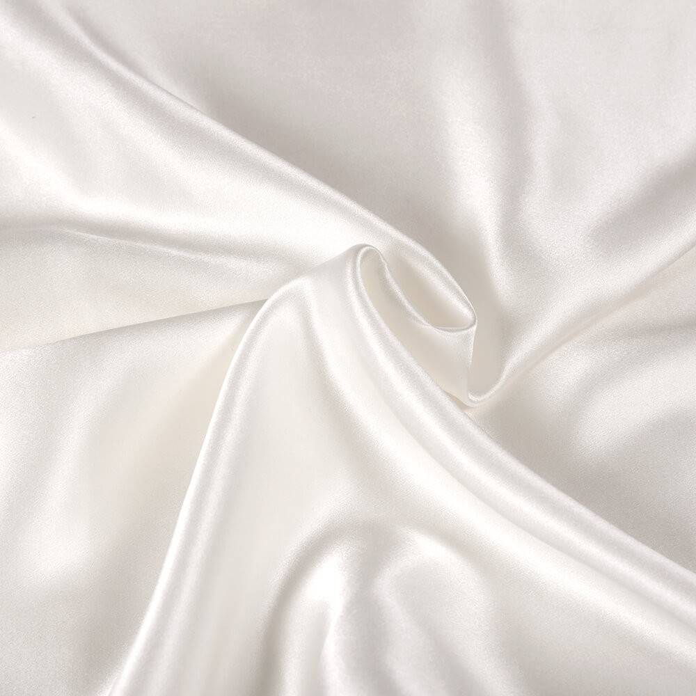 Coussin beauté ÉLUNE en pure soie de mûrier